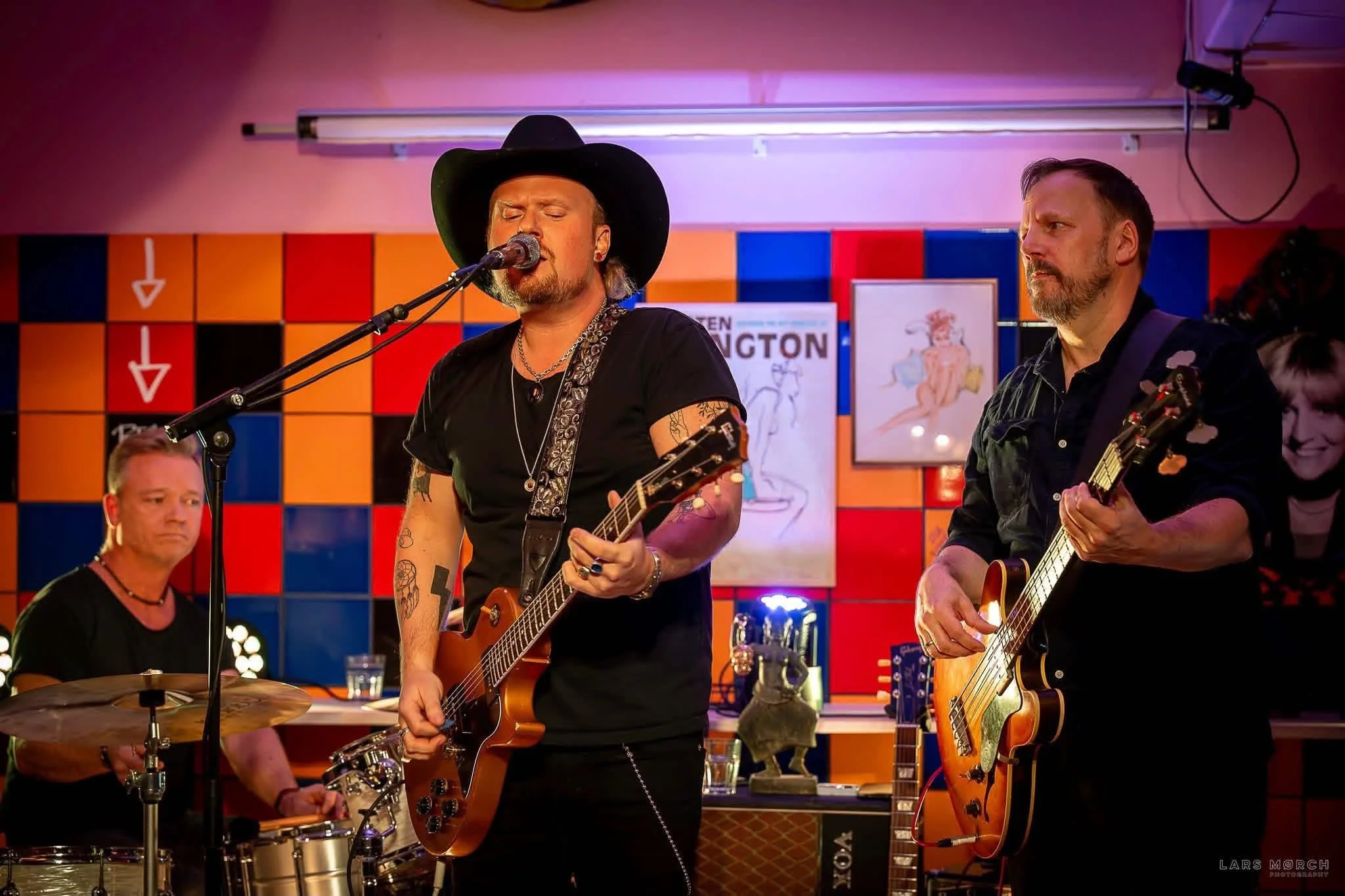 casper dybdahl and brothers